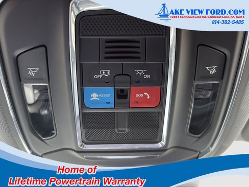 Used 2023 Jeep Grand Cherokee Laredo image 23