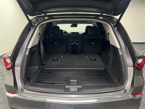 Used 2025 Acura MDX w/ Technology Package image 8