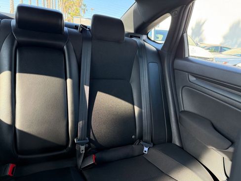 Used 2025 Honda Civic Sport image 35