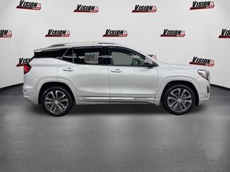 Used 2020 GMC Terrain Denali w/ Denali Premium Package AWD/4WD video 3