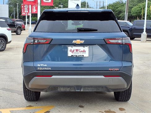 Used 2026 Chevrolet Equinox LT FWD image 6