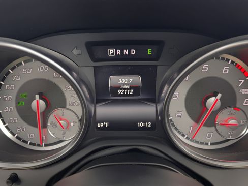 Used 2015 Mercedes-Benz SLK 250 image 22