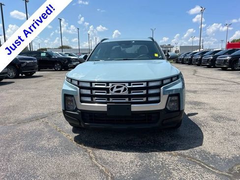 Used 2025 Hyundai Santa Cruz SEL FWD image 8