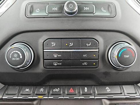 Used 2023 Chevrolet Silverado 1500 Custom Trail Boss w/ LPO, Dark Essentials Package AWD/4WD image 23