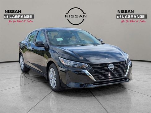 New 2025 Nissan Sentra S image 3