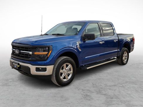 Used 2025 Ford F150 XLT w/ Equipment Group 301A Standard AWD/4WD image 5