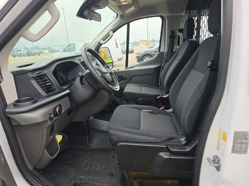 Used 2025 Ford Transit 250 Low Roof w/ Exterior Upgrade Package RWD image 5