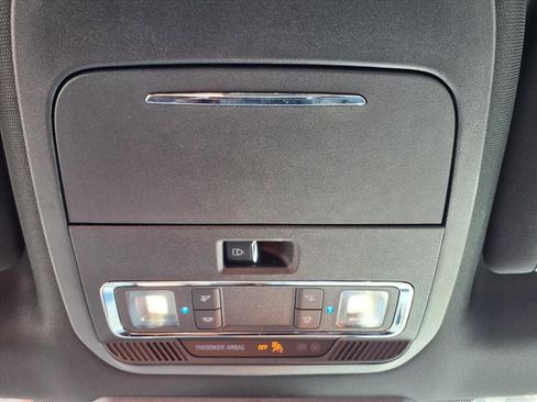 Used 2023 Ford F150 Lariat w/ Equipment Group 502A High image 25