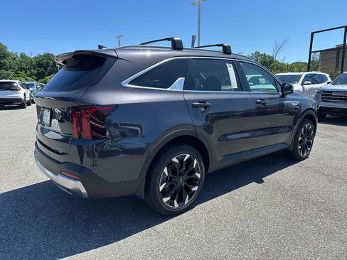 New 2025 Kia Sorento EX w/ Panoramic Sunroof Package image 3