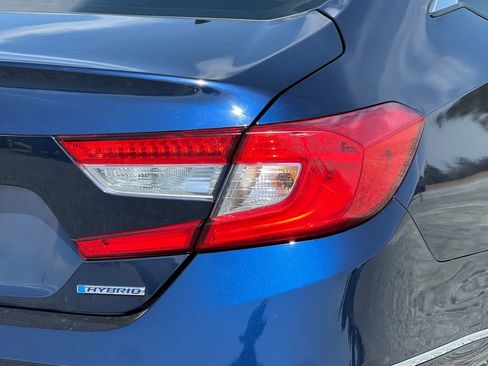 Used 2020 Honda Accord EX image 30