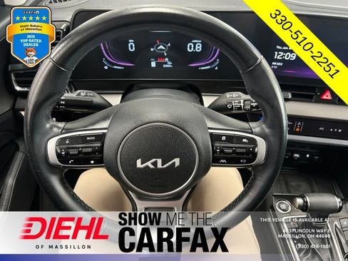 Used 2024 Kia Sportage EX FWD image 28