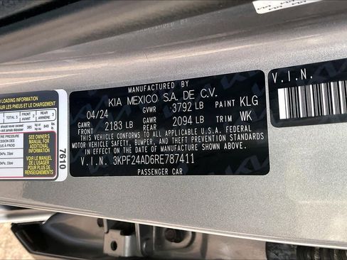 Used 2024 Kia Forte LXS image 30