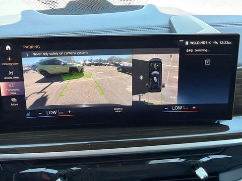 Used 2023 BMW X7 xDrive40i AWD/4WD image 38