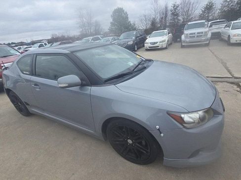 Used 2013 Scion tC image 2