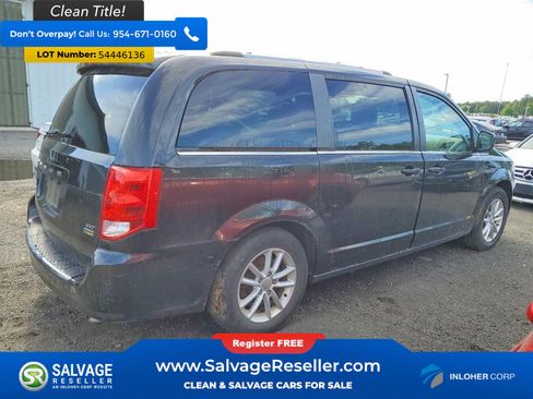 Used 2019 Dodge Grand Caravan SXT FWD image 4