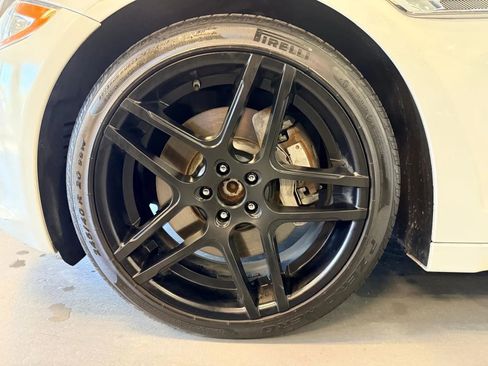 Used 2015 Jaguar XJ L Portfolio image 40