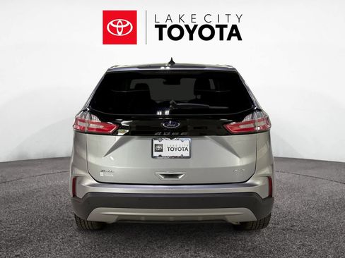 Used 2024 Ford Edge SEL image 6