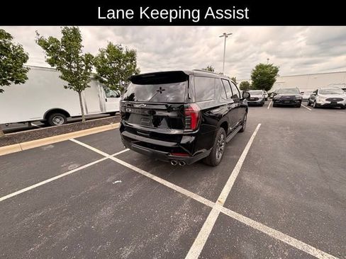 Used 2026 Chevrolet Tahoe Z71 AWD/4WD image 3
