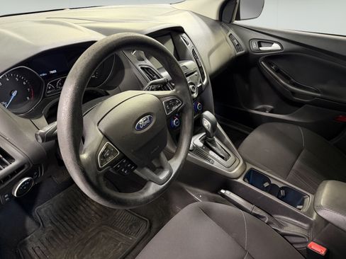 Used 2018 Ford Focus SEL FWD image 12