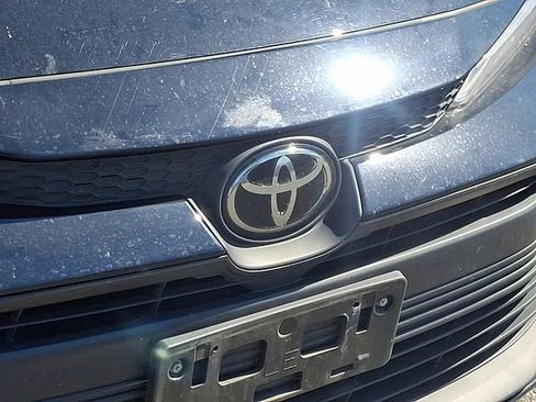 Used 2023 Toyota Corolla LE FWD image 9