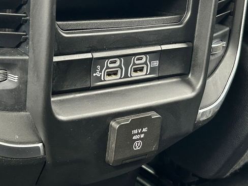 Used 2019 RAM 1500 Big Horn AWD/4WD image 38