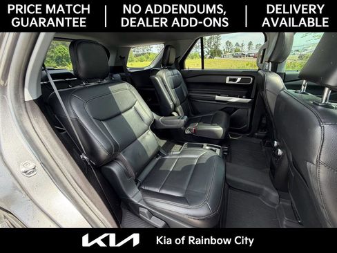 Used 2021 Ford Explorer XLT w/ Equipment Group 202A RWD image 18