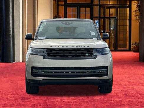 New 2026 Land Rover Range Rover SE image 7
