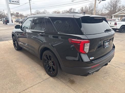 Used 2021 Ford Explorer ST w/ Equipment Group 401A image 5