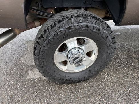 Used 2016 Ford F250 Lariat image 7