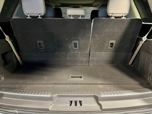 Used 2024 Lincoln Navigator Reserve AWD/4WD image 12