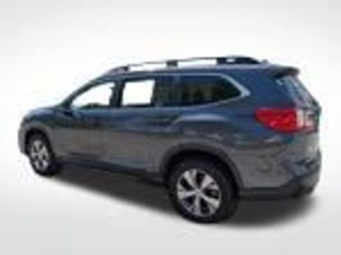 Used 2024 Subaru Ascent Premium w/ Convenience Package AWD/4WD image 5