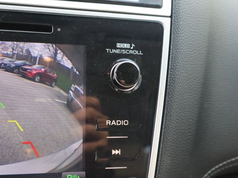 Used 2019 Subaru Legacy 2.5i Limited image 30