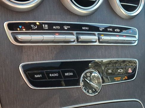 Used 2019 Mercedes-Benz C 300 4MATIC Sedan image 14