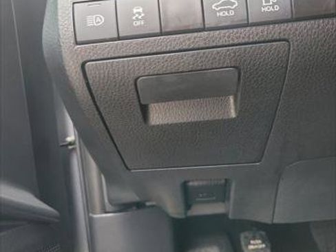 Certified 2023 Toyota Camry SE FWD image 17