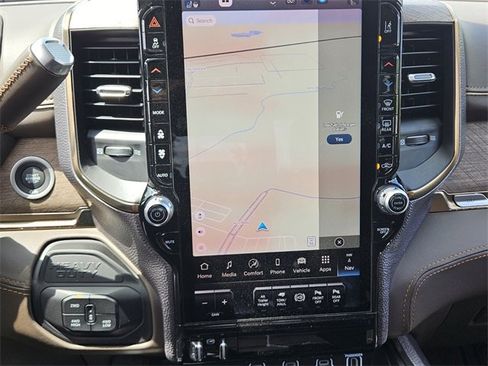 New 2025 RAM 2500 Limited image 12