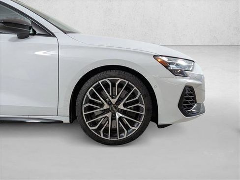 Used 2025 Audi S3 Premium image 11