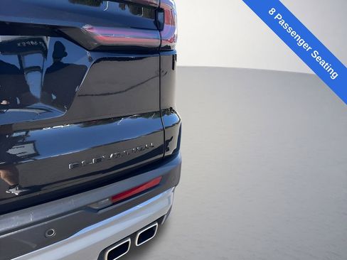 Used 2025 GMC Acadia Elevation FWD image 15