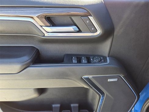 Certified 2022 Chevrolet Silverado 1500 LT Trail Boss w/ Convenience Package II image 17