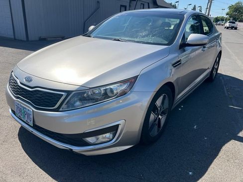 Used 2011 Kia Optima EX w/ Hybrid Premium Technology Pkg FWD image 2