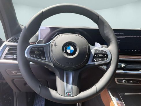 New 2026 BMW X5 xDrive40i w/ M Sport Package AWD/4WD image 11