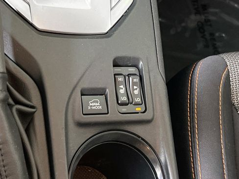 Used 2023 Subaru Crosstrek 2.0i Premium AWD/4WD image 19