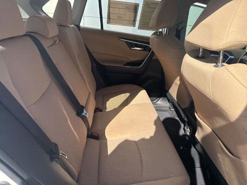 Used 2020 Toyota RAV4 XLE w/ Convenience Package image 23
