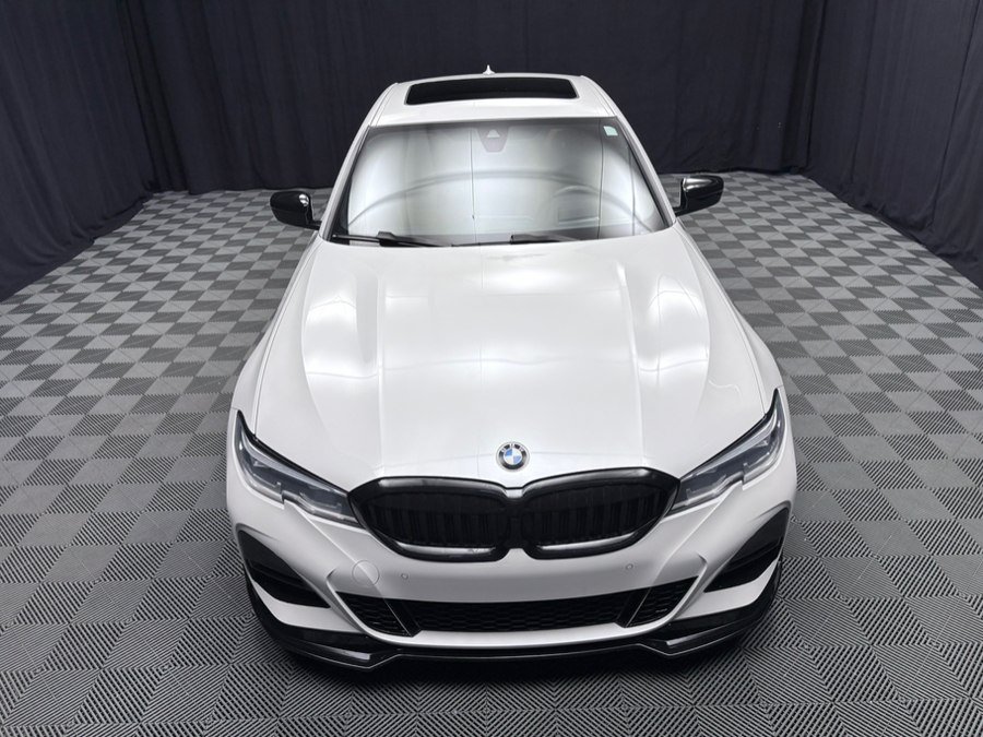 Used 2021 BMW 330i xDrive  w/ M-Sport Package w/ M Sport Package AWD/4WD image 8