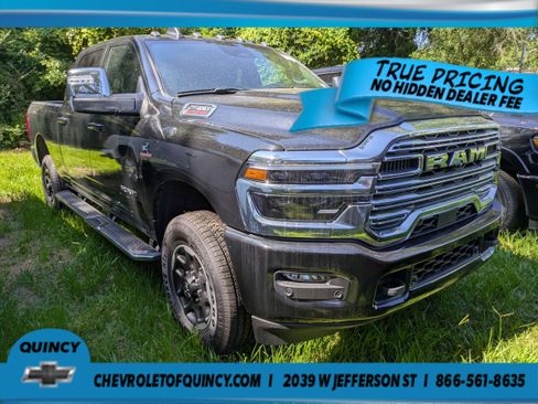 Used 2026 RAM 2500 Laramie AWD/4WD image 1