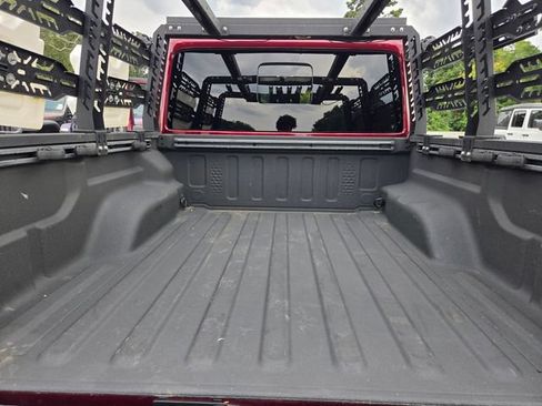 Used 2021 Jeep Gladiator Rubicon AWD/4WD image 30
