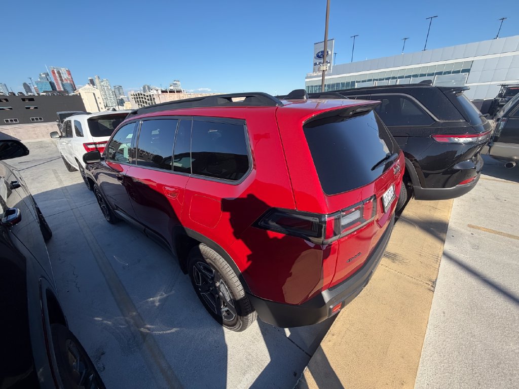 Used 2026 Jeep Cherokee Limited AWD/4WD image 4