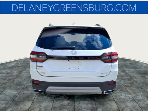 Used 2025 Honda Pilot Elite image 4