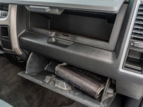 Used 2017 RAM 2500 SLT image 44