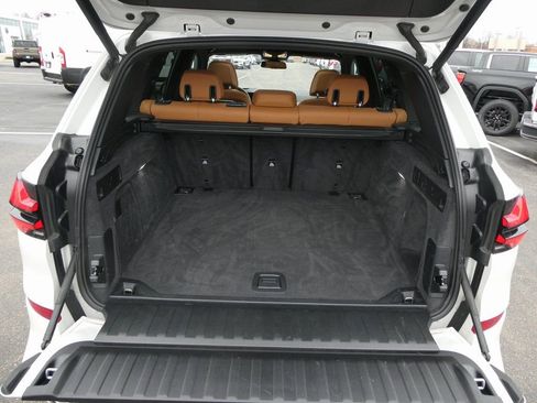 Used 2026 BMW X5 M60i AWD/4WD image 27