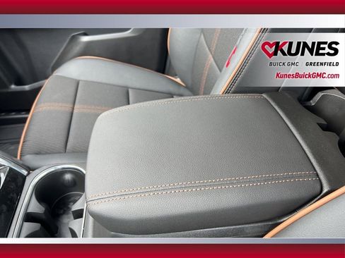 New 2026 GMC Canyon AT4 image 28